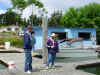 d04053004_krisbarney.jpg (62796 bytes)